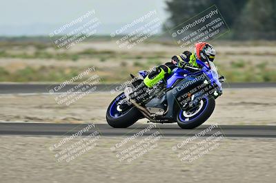 media/Apr-18-2025-TrackDaz (Fri) [[45f5874c44]]/C Group/Session 1 (Turn 7)/